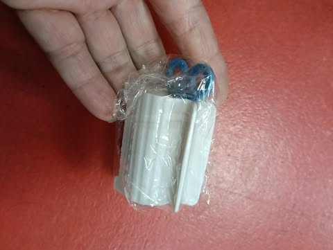 簡易擠牙膏器