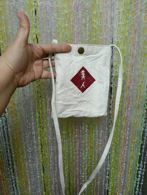 美人小背袋