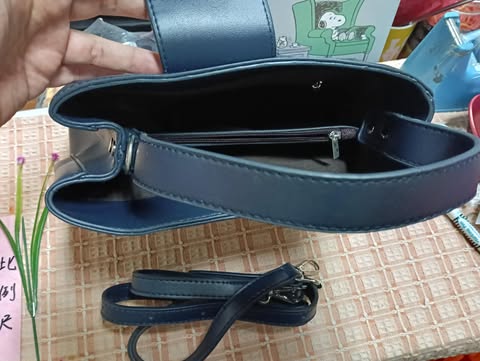 深藍小皮包 可背 圖片 3