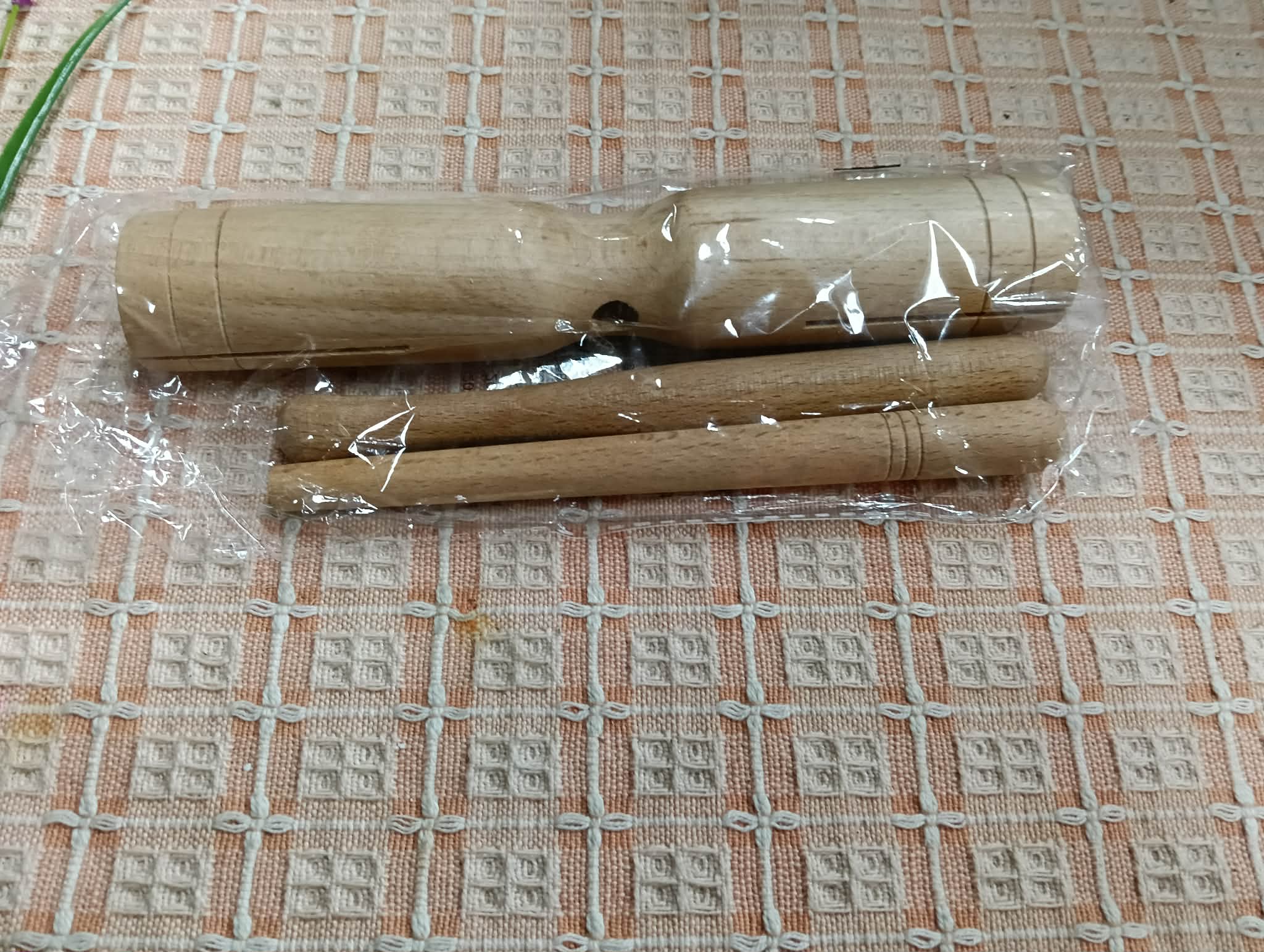 手持木魚