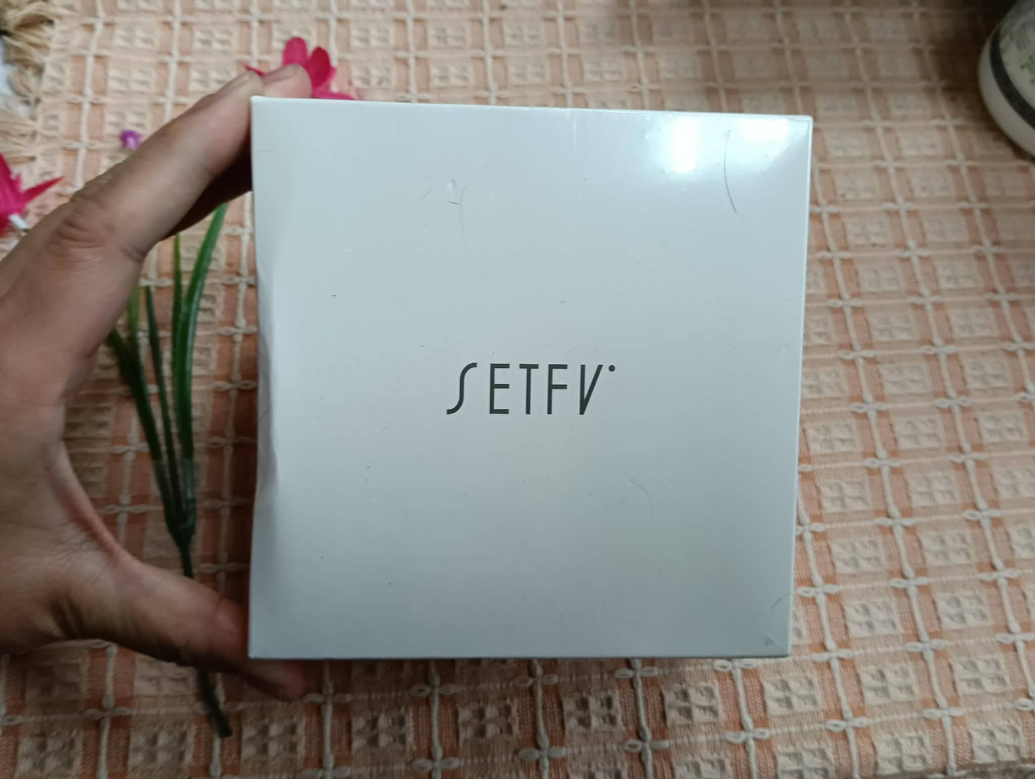 白茶膠原面膜一盒